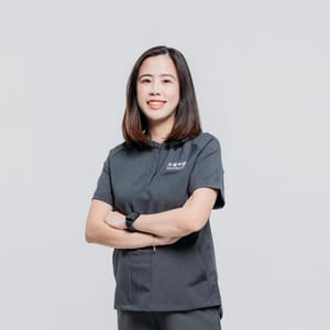 刘婧慧物理治疗师 Physiotherapist Lau